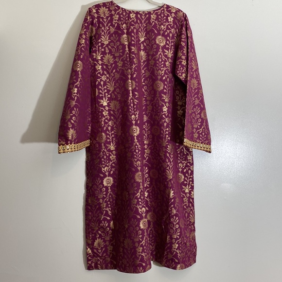 Pakistani Cross Stitch Embroidered & mirror work Kurta size large - Picture 4 of 7